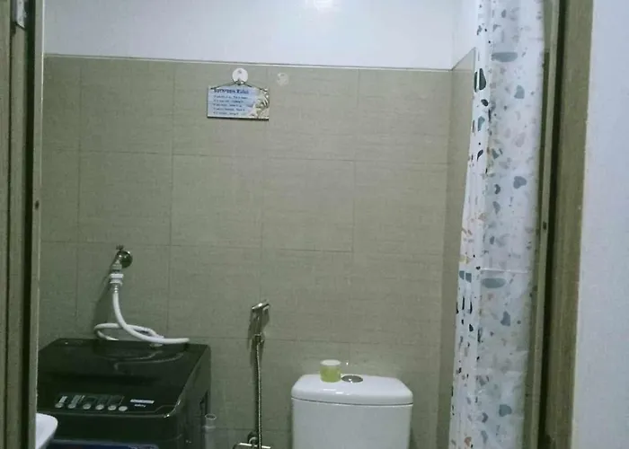 Francheska Near Mall Of * Manila